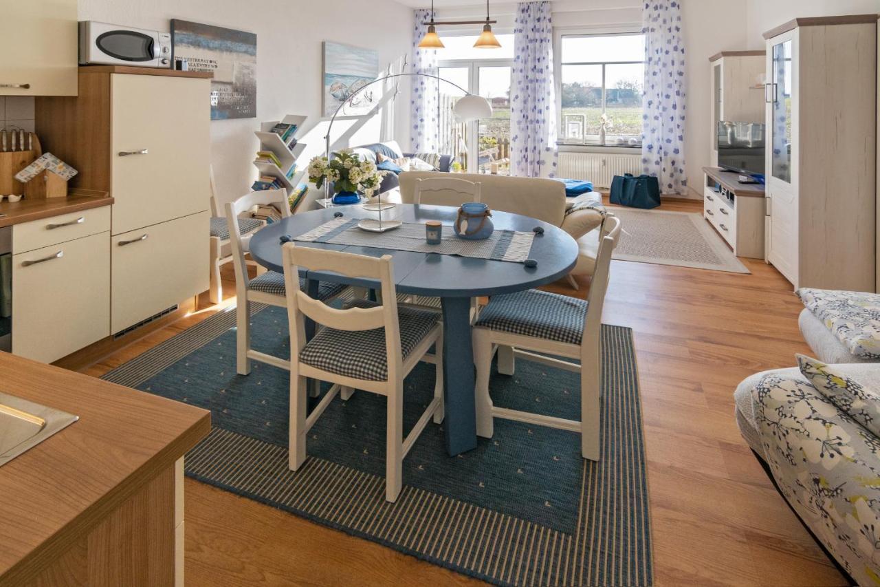 Friesenbiene Apartment Dornumersiel Bagian luar foto